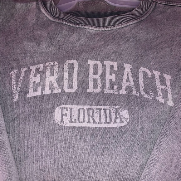Vero Beach Florida longer sleeve crew neck, O/S - Picture 2 of 3